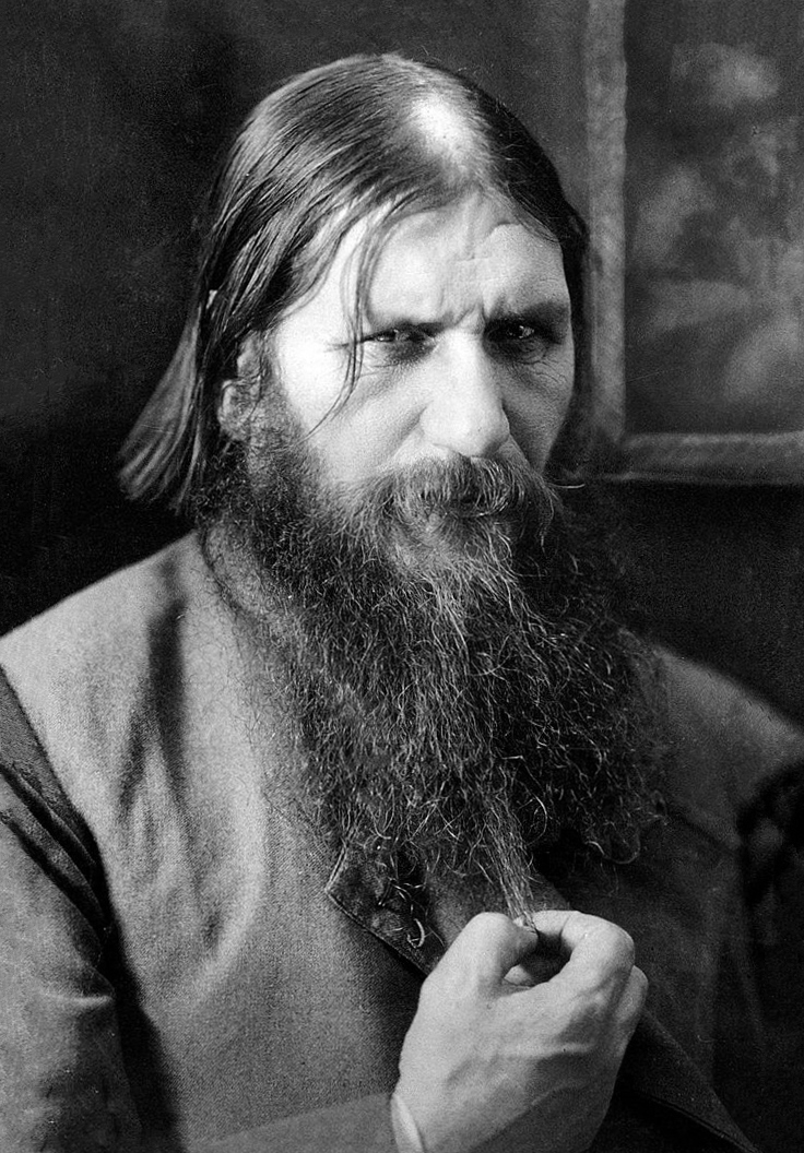 Григорий Распутин (1869–1916), фаворит царской семьи